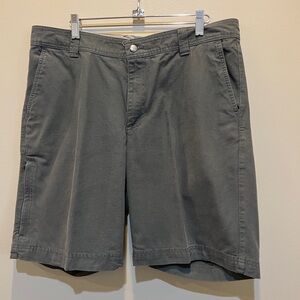 Columbia Gray Cargo Shorts with Classic Fit